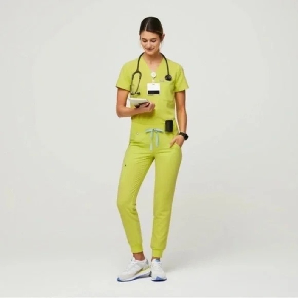 Figs Women's citrine catarina top xs
